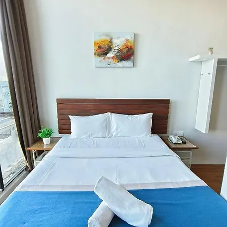 The Riverbank Hotel By Mrvj Business Kuantan Exterior photo