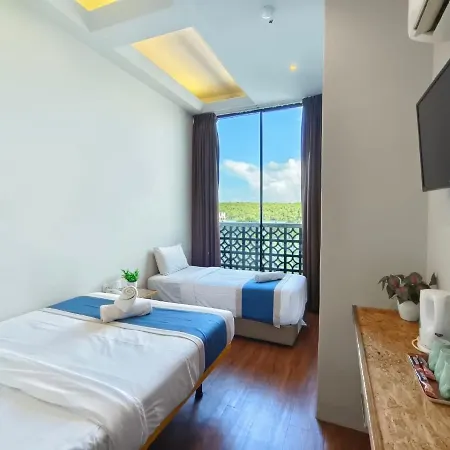 The Riverbank Hotel By Mrvj Business Kuantan Exterior photo