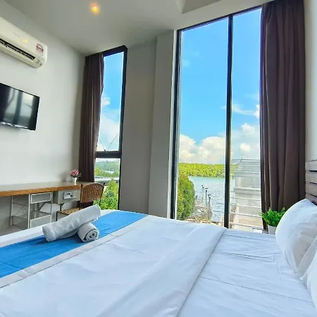 The Riverbank Hotel By Mrvj Business Kuantan Exterior photo
