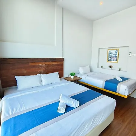 The Riverbank Hotel By Mrvj Business Kuantan Exterior photo