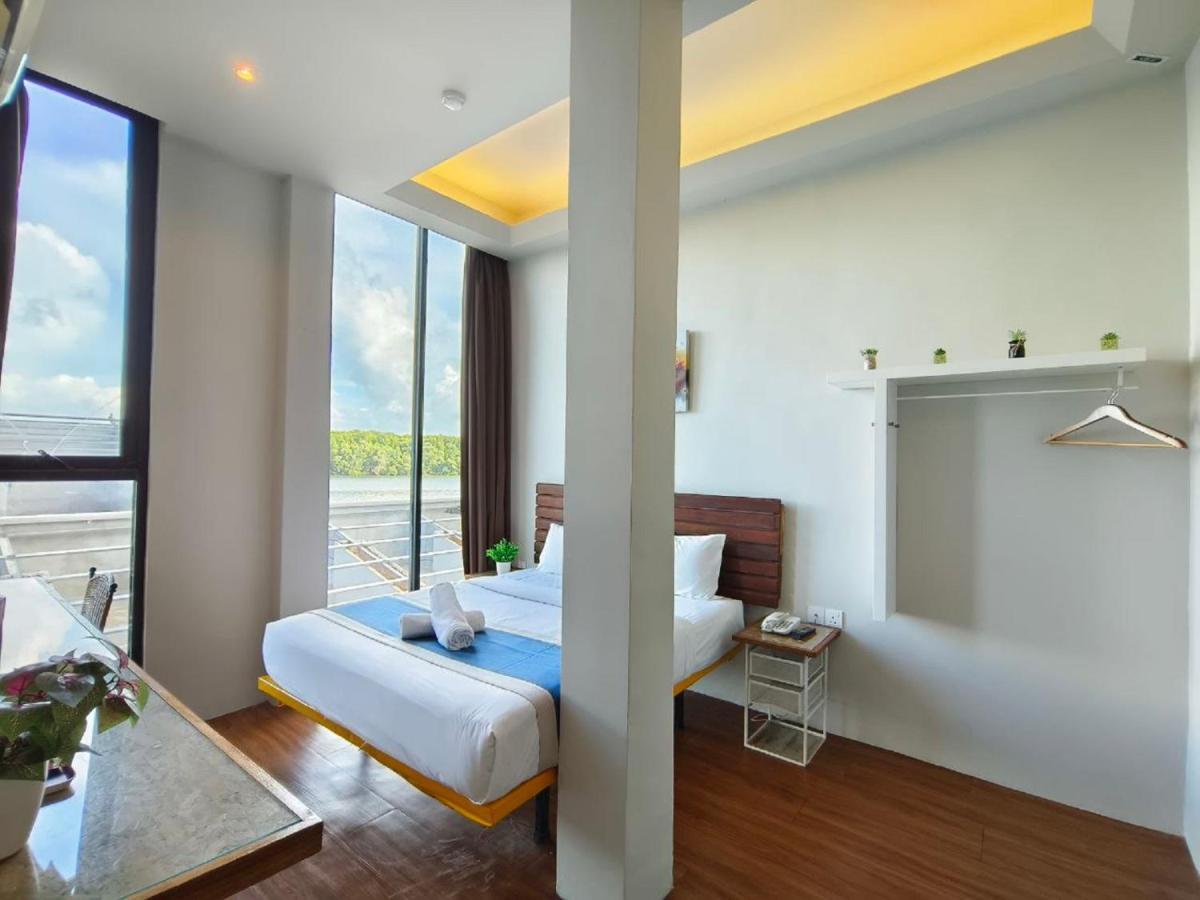 The Riverbank By Mrvj Business 3* Kuantan