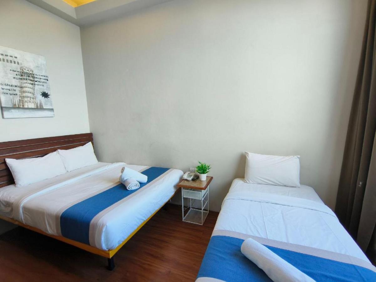 The Riverbank By Mrvj Business Hotel 3*