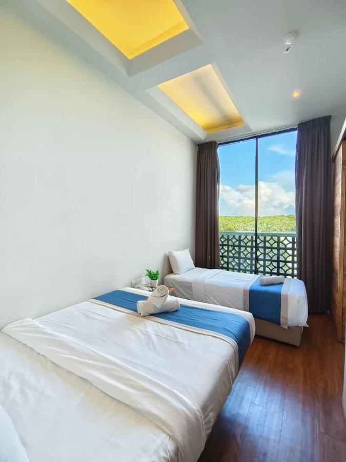 The Riverbank By Mrvj Business Hotel Kuantan