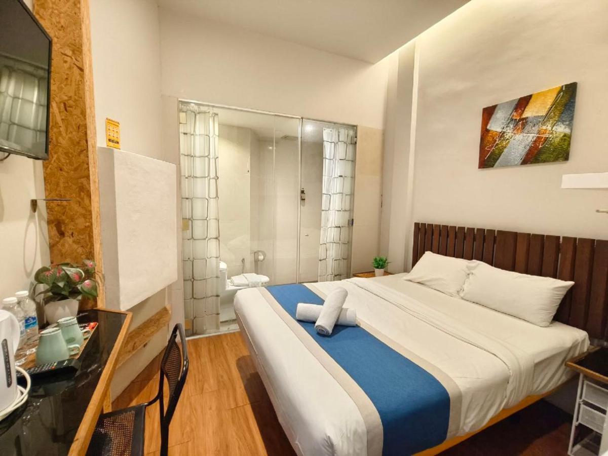 The Riverbank By Mrvj Business Hotel Kuantan