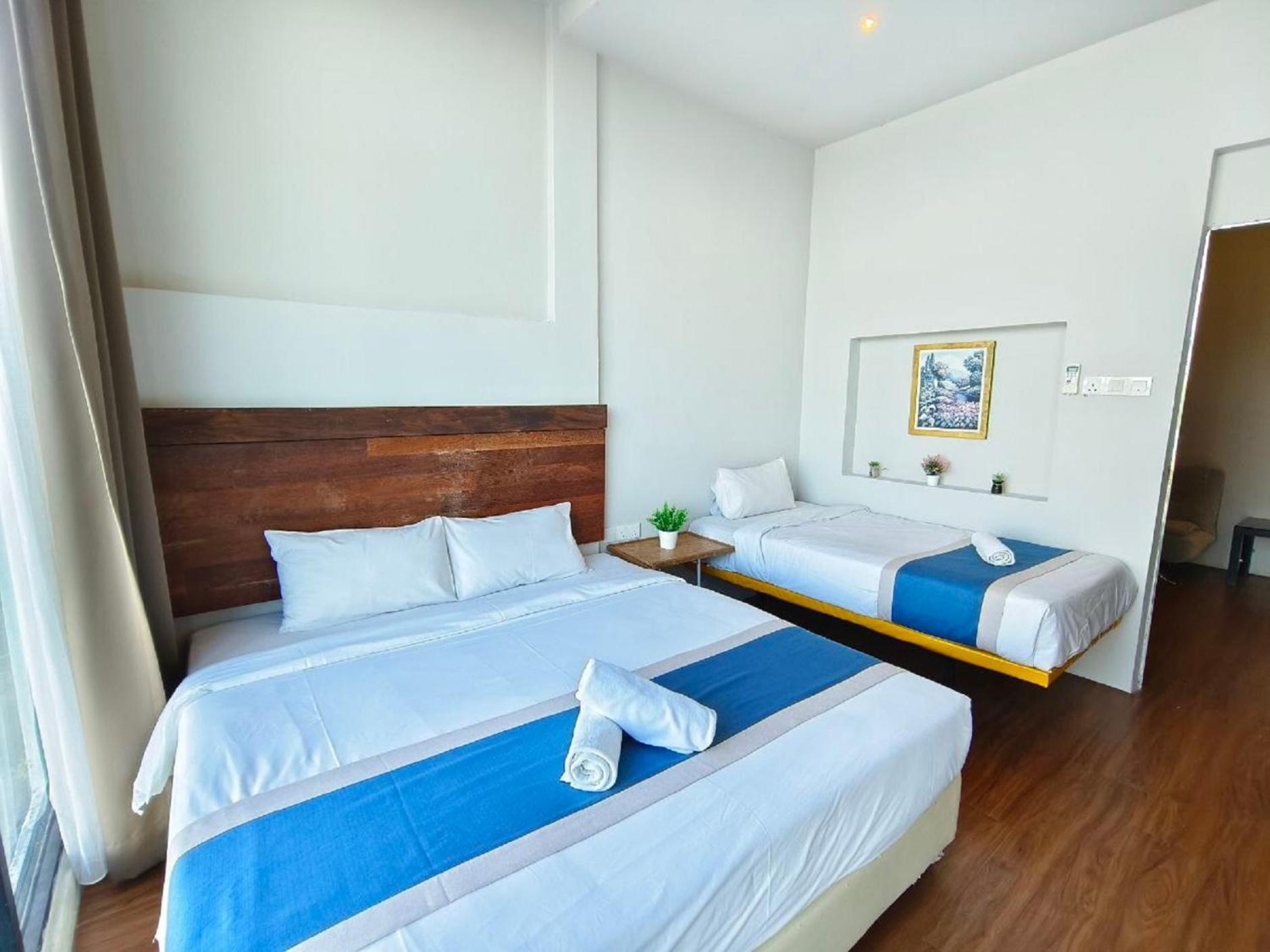 The Riverbank By Mrvj Business Hotel 3*