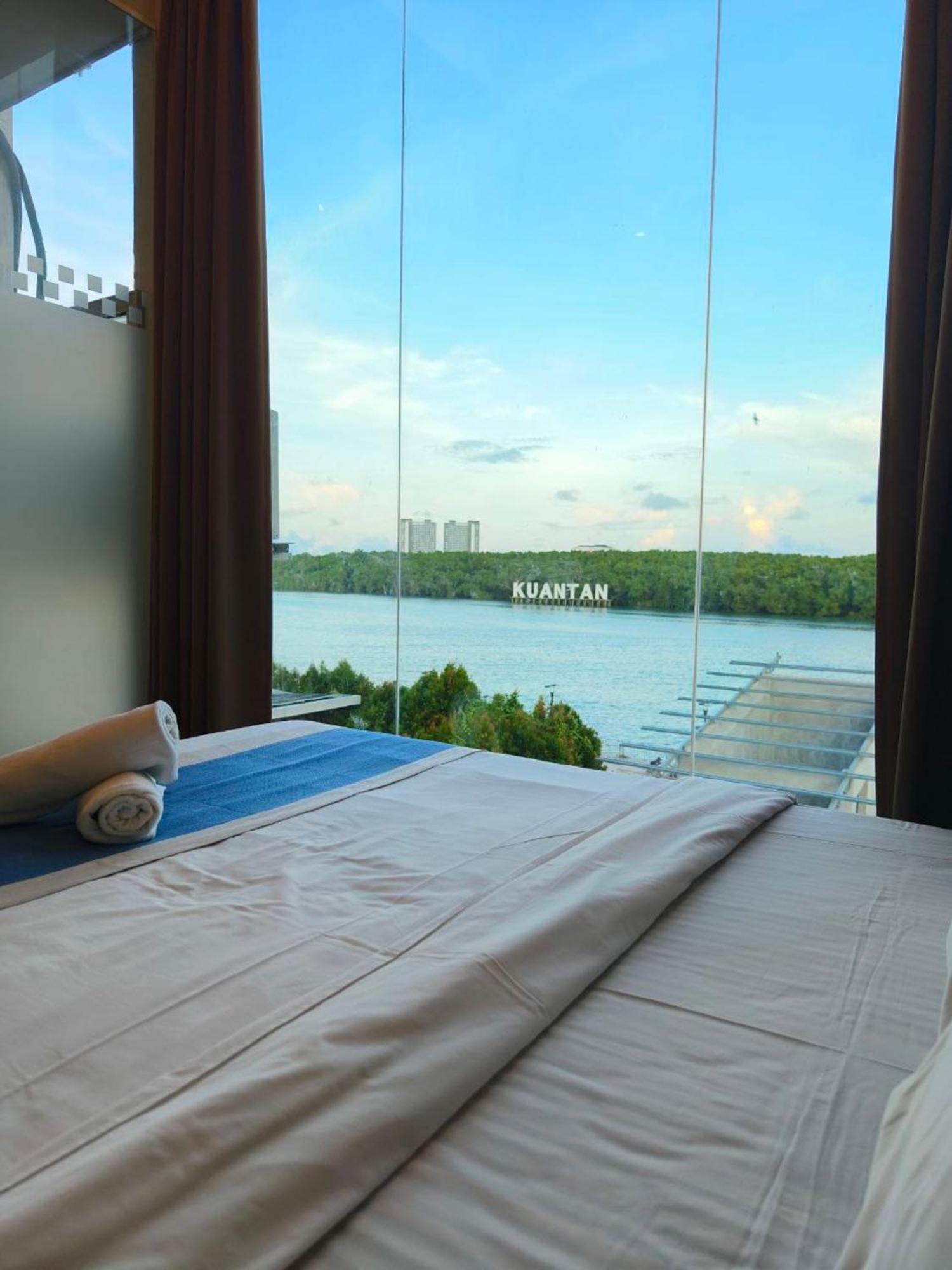 Hotel The Riverbank By Mrvj Business 3*